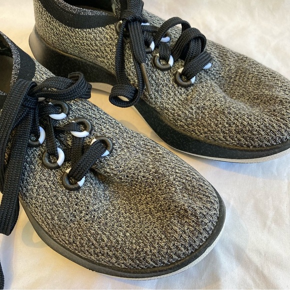 AllBirds tree dasher shoes - Picture 4 of 6